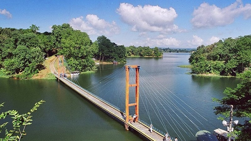 কাপ্তাই হ্রদে নৌকাডুবিতে দুই কলেজছাত্রের লাশ উদ্ধার